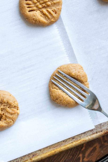 Vegan Gluten-Free Peanut Butter Cookies