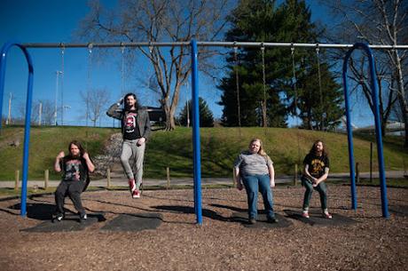 Progressive sludge metallers HORSEBURNER announce more summer US shows; new album out now on Blues Funeral Recordings