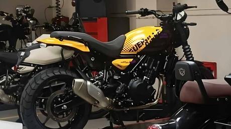 Royal Enfield guerrilla 450 to launch tomorrow expected price