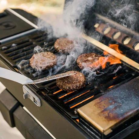 Ultimate Guide to Cooking in the Outdoors: Essential Equipment for RVing and Camping 8 Masterbuilt Portable Electric Smoker