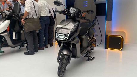 Hero Motocorp Plans To Launch Affordable Electric Scooter In Fy25