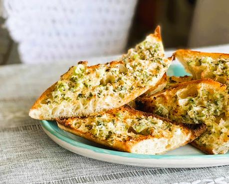 Guy Fieri's Garlic Bread