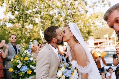 romantic-summer-wedding-thessaloniki-yellow-roses_19