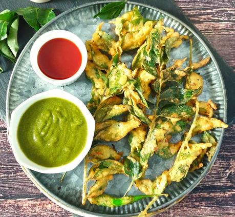 curry-leaves-pakoda