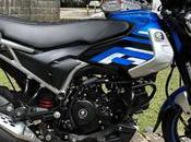 Bajaj Bike: Thousand Bookings Days, Crowd Overflowing Bikes