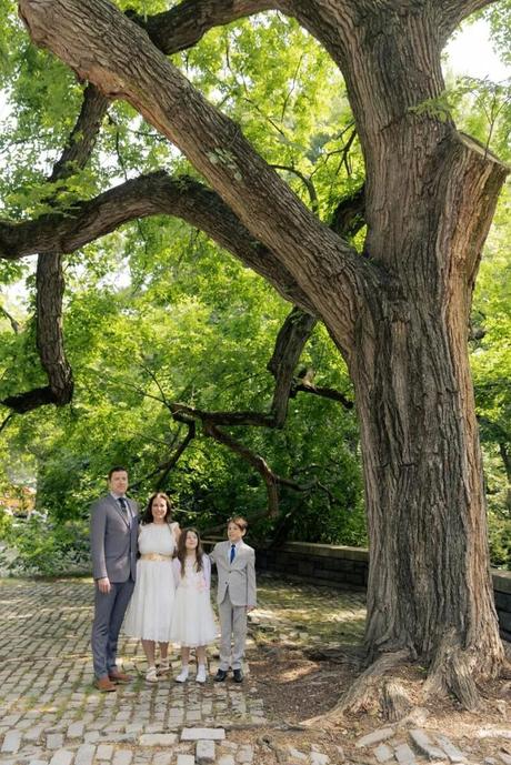 Megan and Chris’s Wedding in the Shakespeare Garden in June