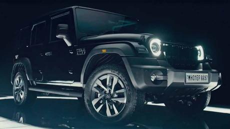 Mahindra Thar Roxx New Teaser Confirms Panoramic Sunroof