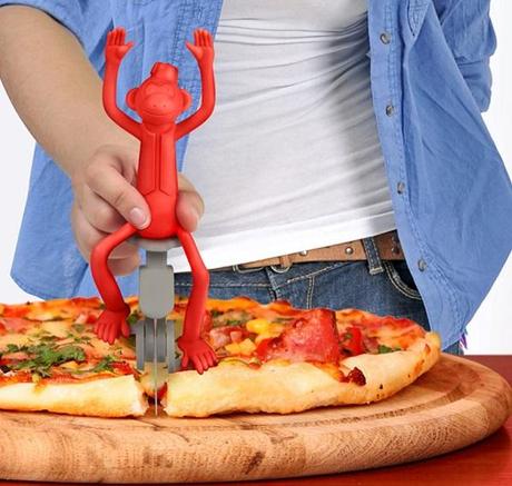 Fred Pizza Peddler Pizza Cutter