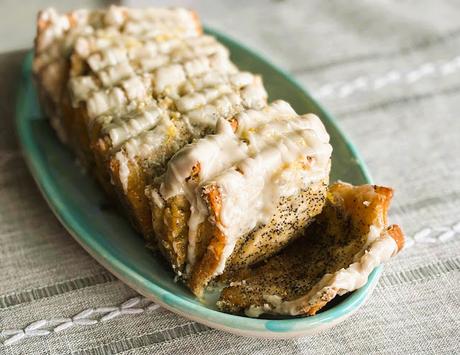 Lemon & Poppyseed Pull Apart Bread