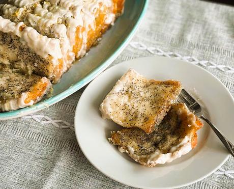 Lemon & Poppyseed Pull Apart Bread