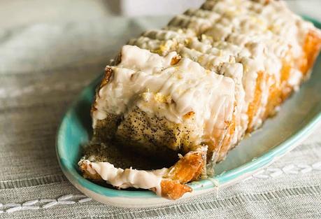 Lemon & Poppyseed Pull Apart Bread