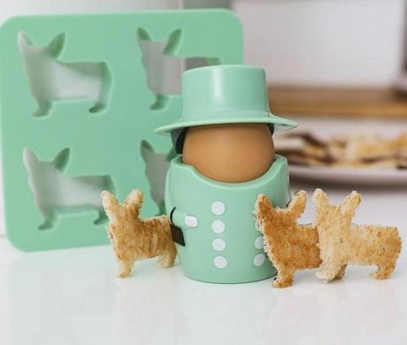 Queen and Her Corgis Egg Cup and Toast Cutter Set