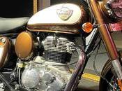 Royal Enfield Brought Classic 350, Handsome Hunk!