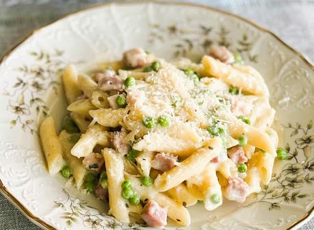 One Pot Ham & Penne Skillet Recipe