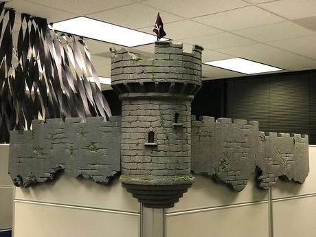 Cubicle Halloween Decoration Ideas in 2024