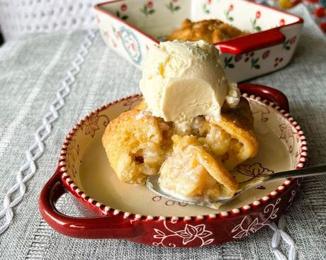 Streusel Apple Tarts