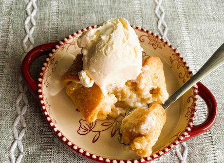 Streusel Apple Tarts