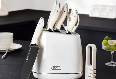 Whale Series Antibacterial Antirust Knife Set by Zhiyuan Zhao