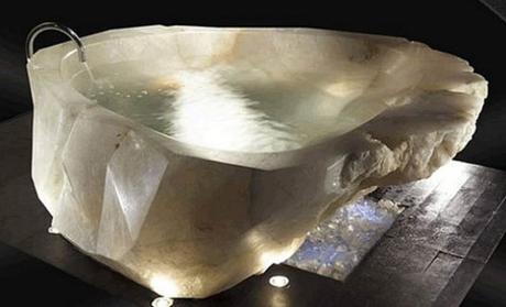 Bathtub made of Quartz