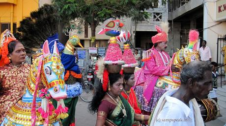 Poikkal Kuthirai   ..  -   ..  Marriage made in Saloon