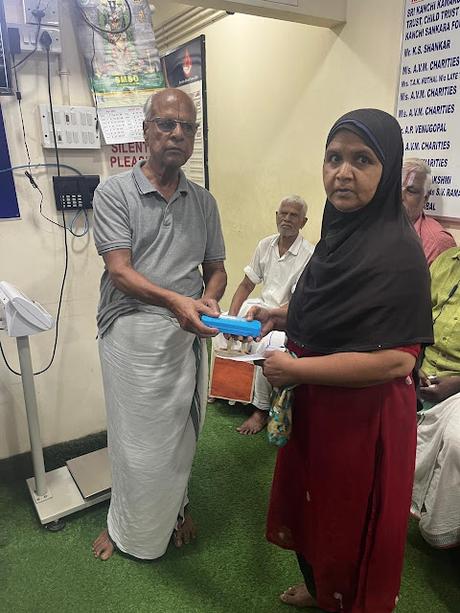 SYMA distributes spectacles ! Remebering KE Raghavan SYMA distributes spectacles ! Remebering KE Raghavan