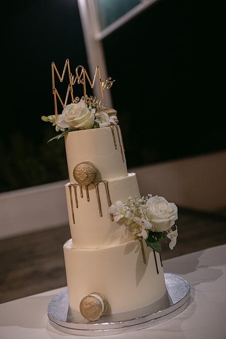 Beautiful decorative ideas with white florals for an outdoor wedding beautiful-decorative-ideas-white-florals-outdoor-wedding_09