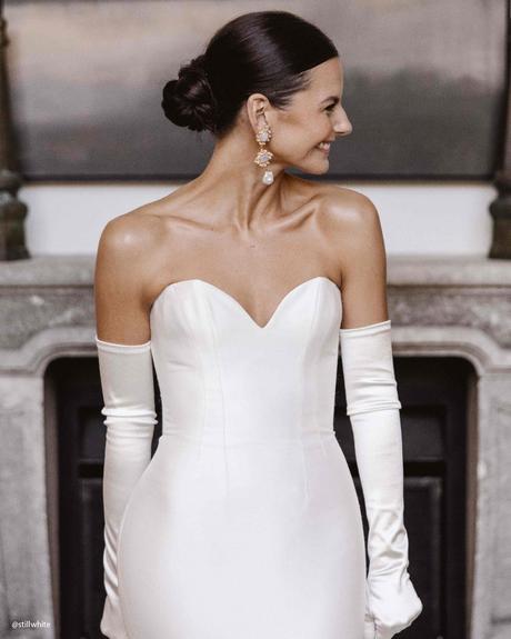 where to find vintage wedding dresses heart shape stillwhite