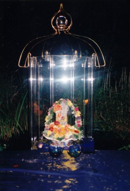 Installation of a Krishna Statue in Lake Constance Area