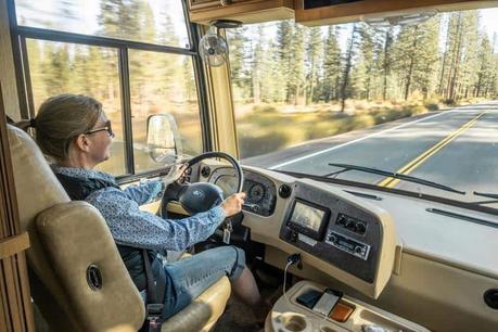 rv driving safety