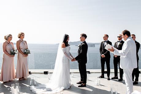 Elegant wedding in Santorini with pretty details  | Hannah & Nick