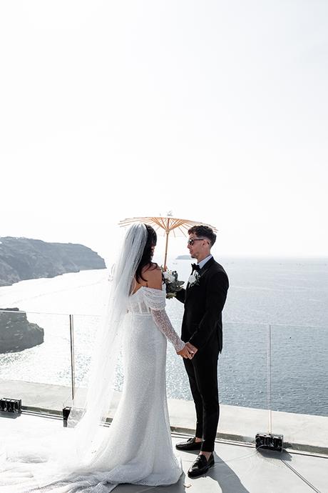 Elegant wedding in Santorini with pretty details  | Hannah & Nick