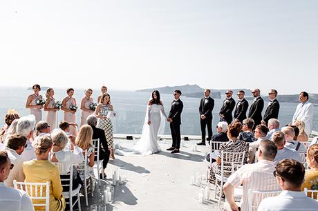 Elegant wedding in Santorini with pretty details  | Hannah & Nick