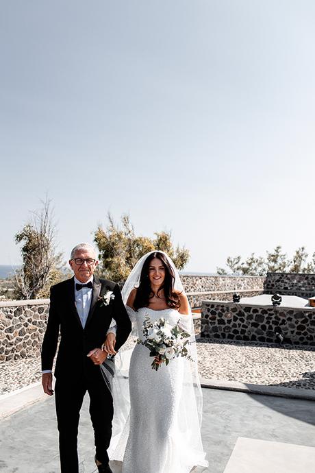 Elegant wedding in Santorini with pretty details  | Hannah & Nick