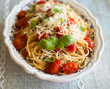 Roasted Balsamic Cherry Tomato Pasta