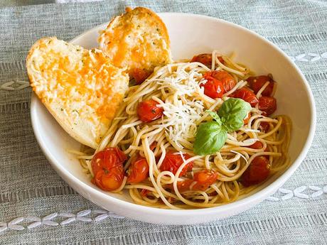 Roasted Balsamic Cherry Tomato Pasta