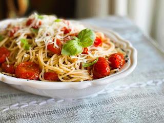 Roasted Balsamic Cherry Tomato Pasta