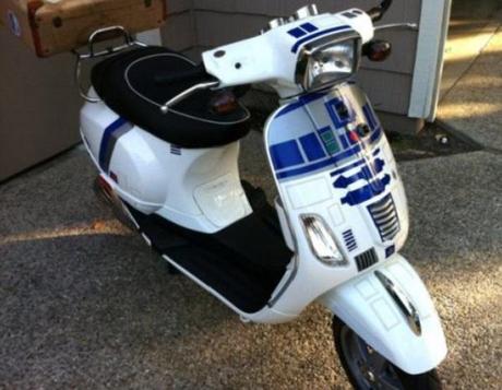 R2-D2 themed Vespa