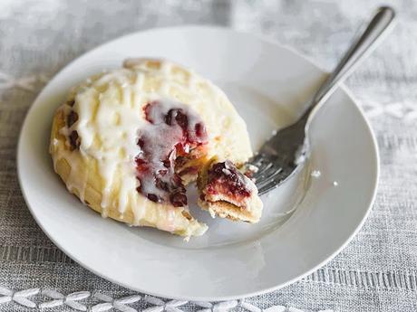 Quick & Easy Cinnamon Roll Danish