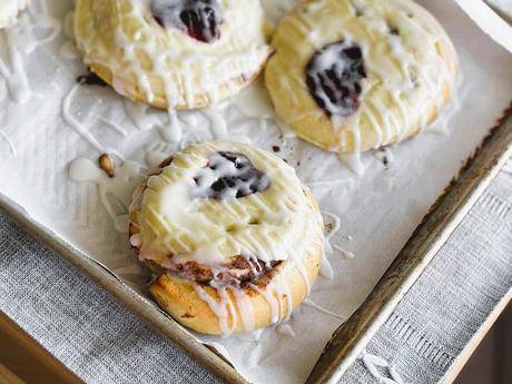 Quick & Easy Cinnamon Roll Danish