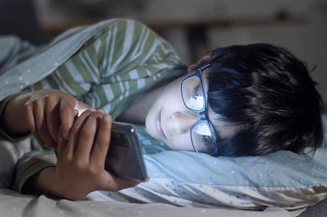 screen time of kids- parenting struggle