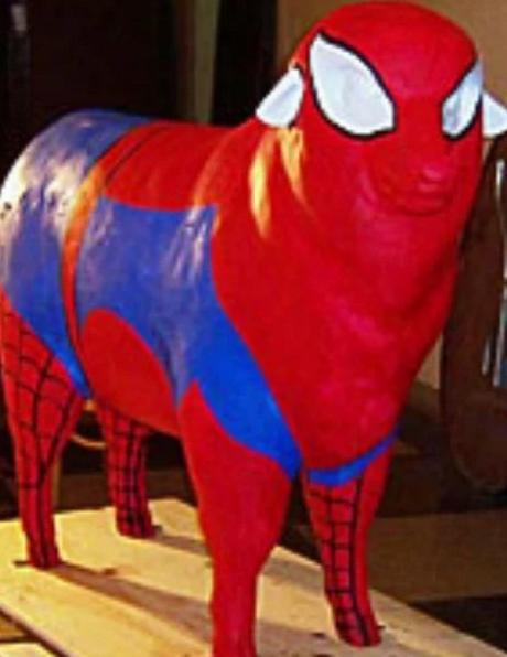 Sheep Looks like Spider-Man