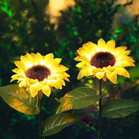 Image: Solar Sunflower Yard Stake