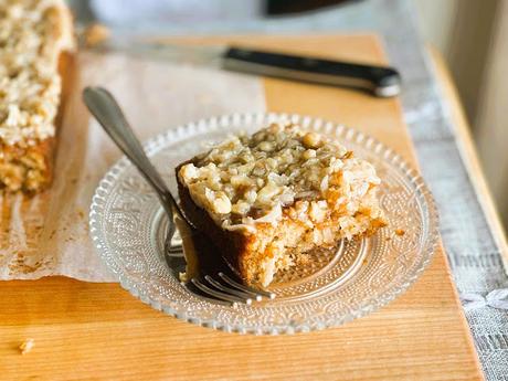 Maple Oatmeal Princess Cake