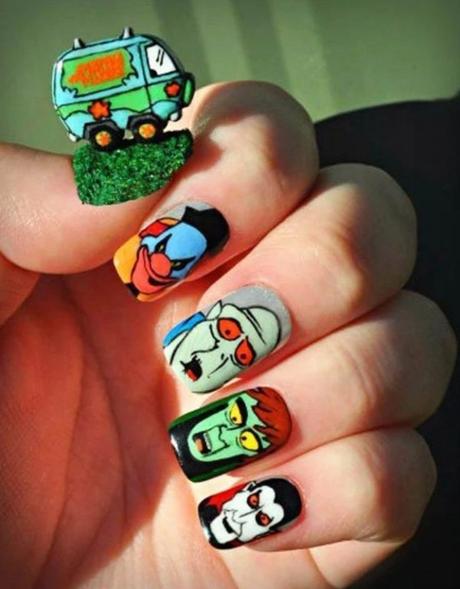 Scooby Doo Nail Art