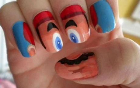 Super Mario Nail Art