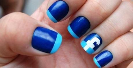 Facebook Nail Art