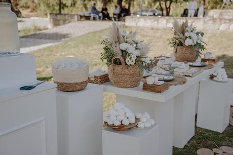 Pretty wedding in Halkidiki with a bohemian flair | Vicky & Alkis