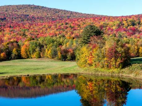 Fall Hiking: 7 Essential Tips to Stay Warm and Safe On Your Fall Hike