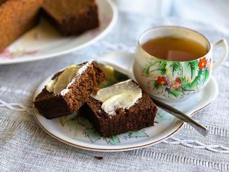 Classic Gingerbread Loaf Cake