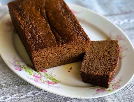 Classic Gingerbread Loaf Cake